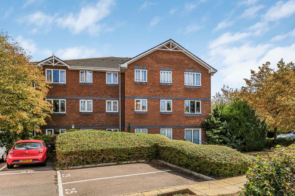 Apartment in St Albans - View 2
