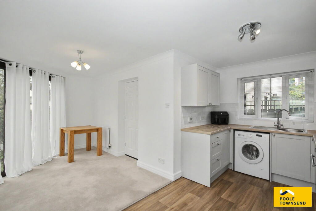 House in Lancaster - View 4