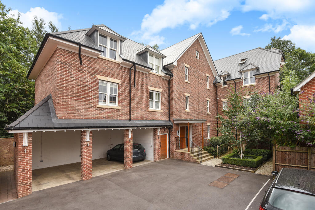 Main image of property: Lamarsh Road, Oxford, OX2