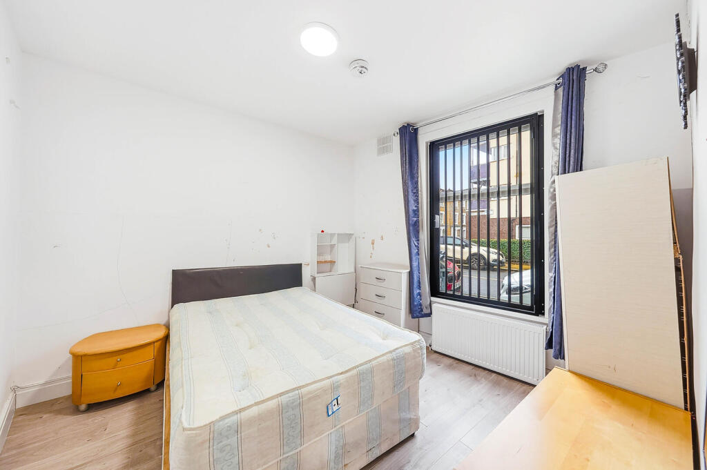 Main image of property: Eric Street, London