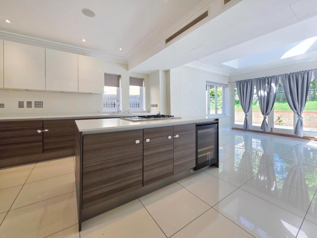 Main image of property: Havanna Drive, London