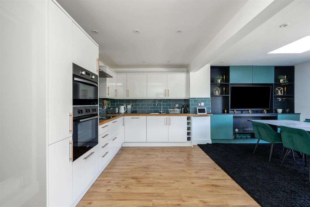 House in Adur, West Sussex - View 5