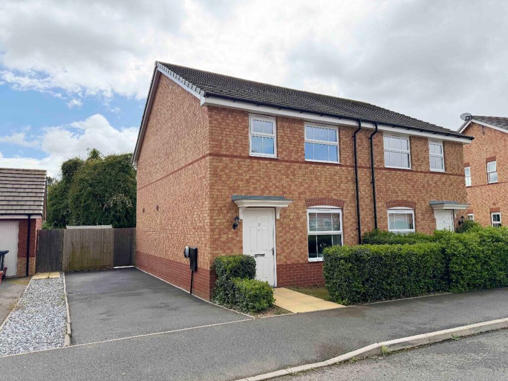 Main image of property: Yew Tree Way, Barford, Warwick