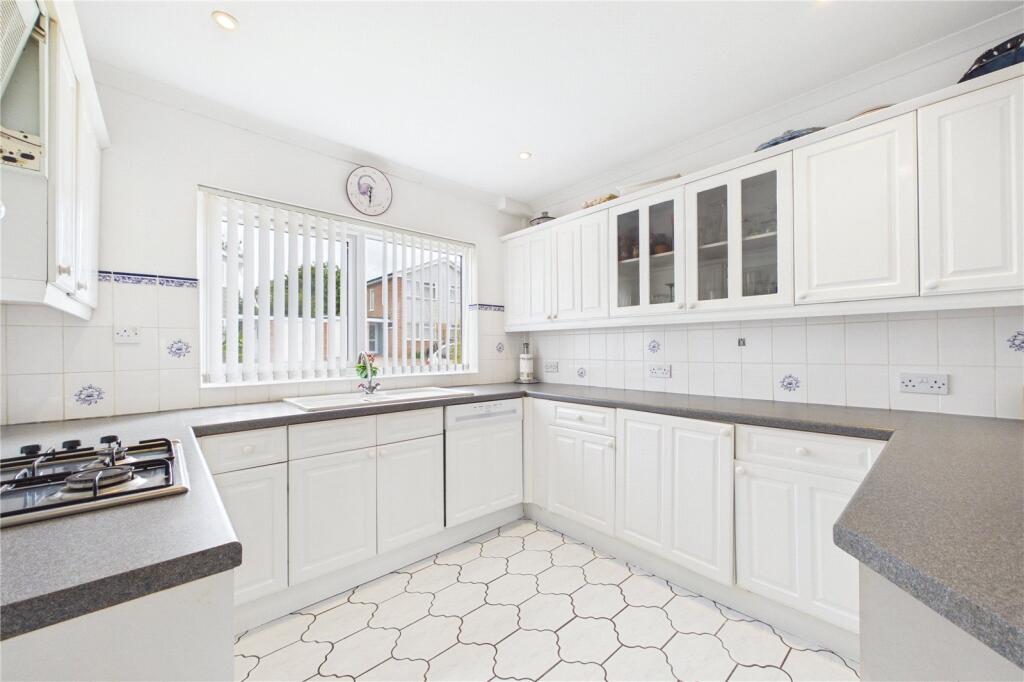 Severn Gardens, Oakley, Basingstoke, Hampshire, RG23 - View 3