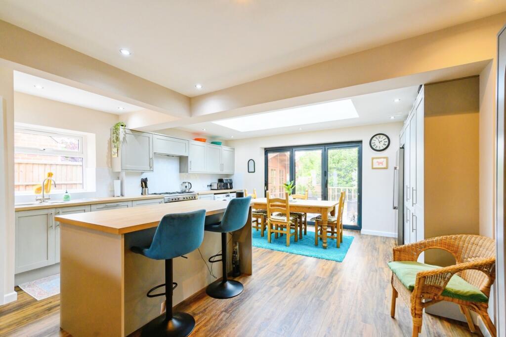 House in Bury, Greater Manchester - View 4