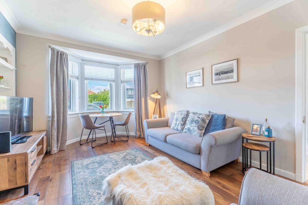 7 Brisbane Crescent, Largs, KA30 8QS photo 2