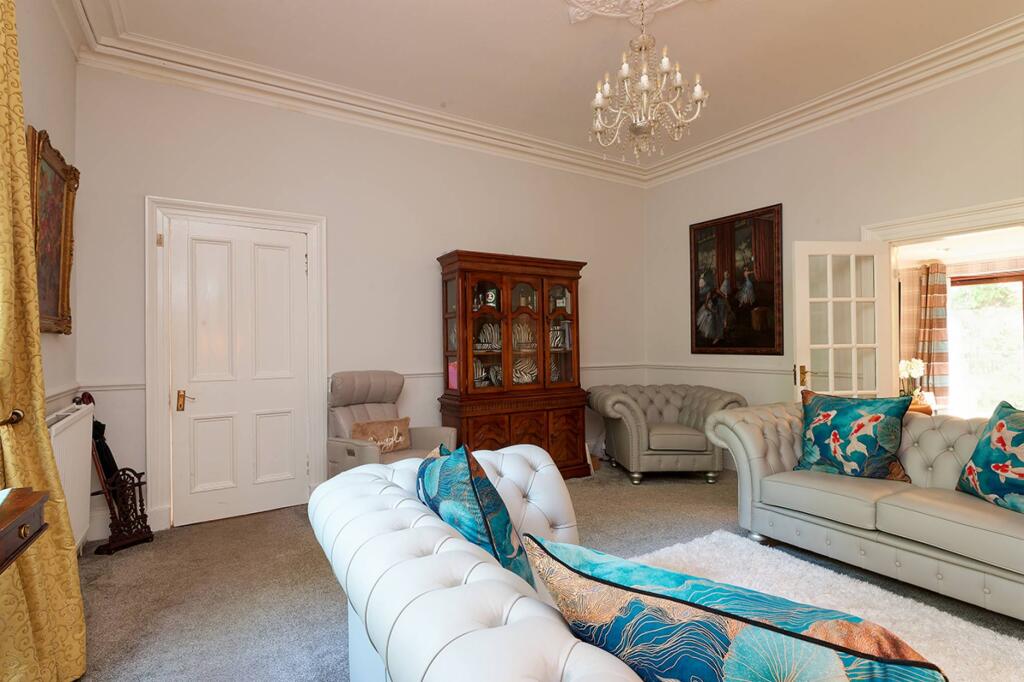 House in Kilmarnock, East Ayrshire - View 4