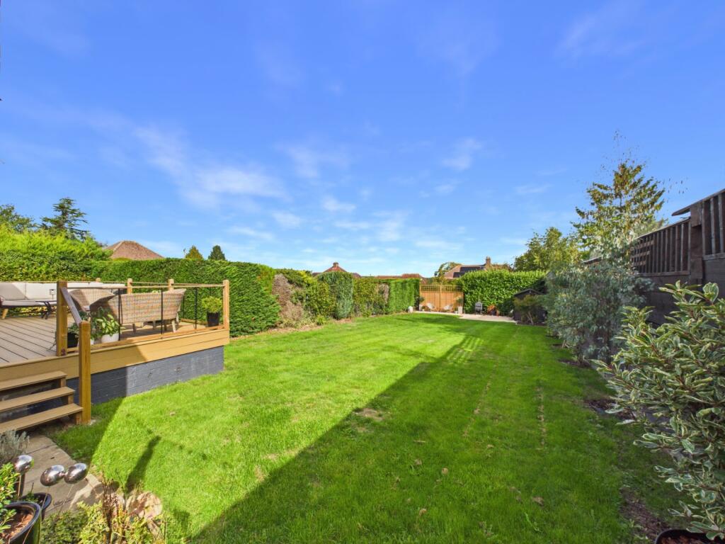 House in Asheridge, Chartridge Park, Chartridge - View 2