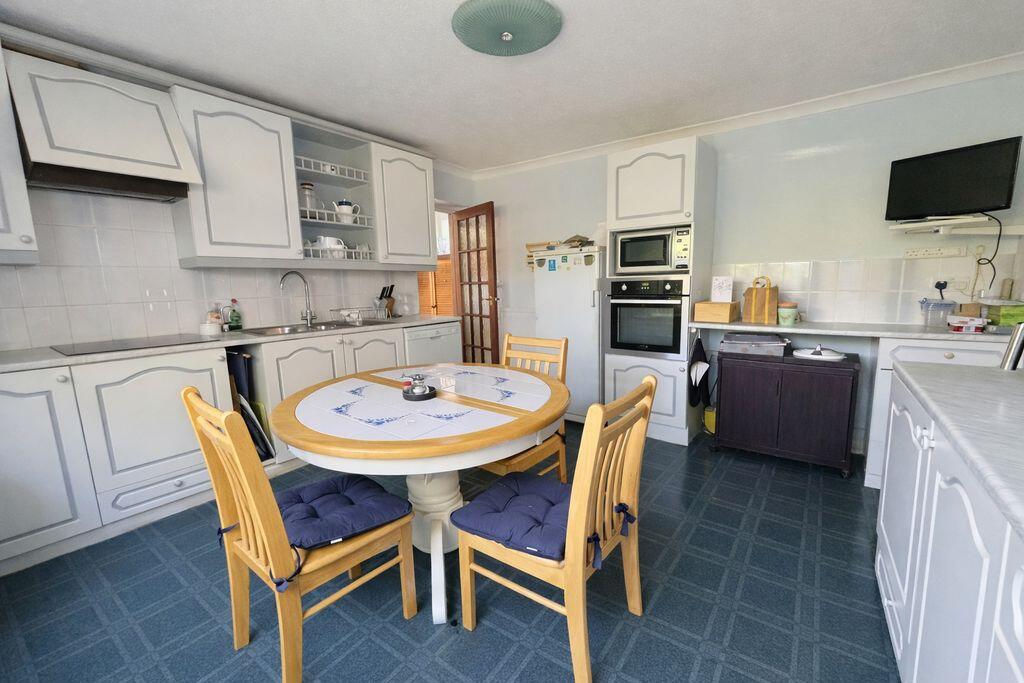 House in Fareham, Hampshire - View 4