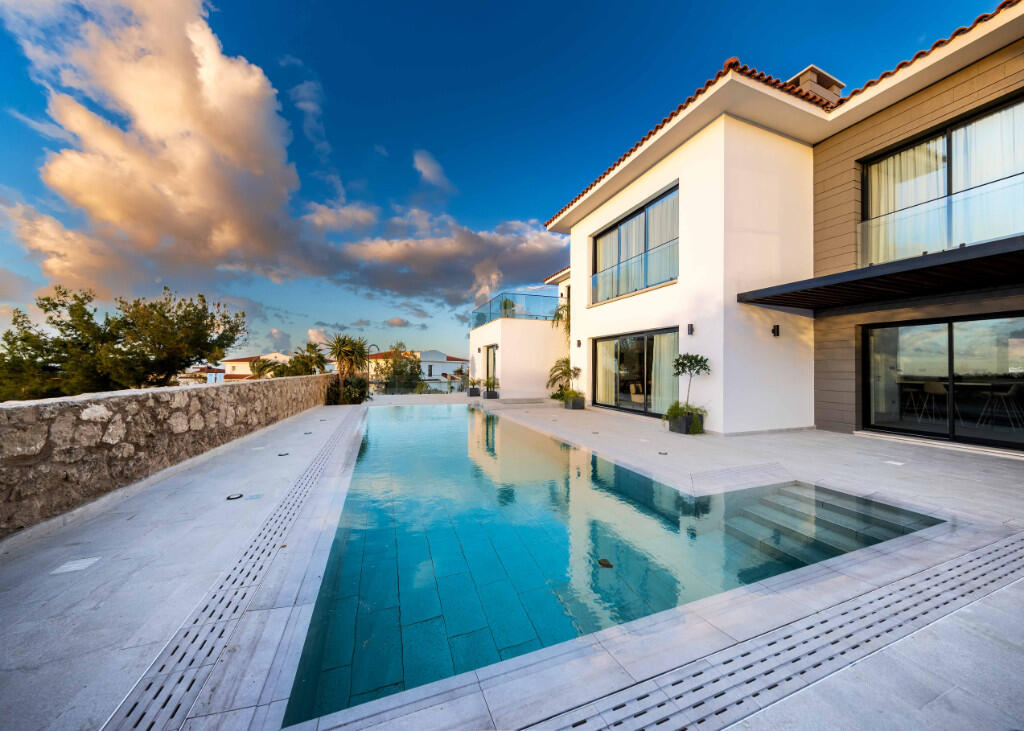 Main image of property: Esentepe, Girne