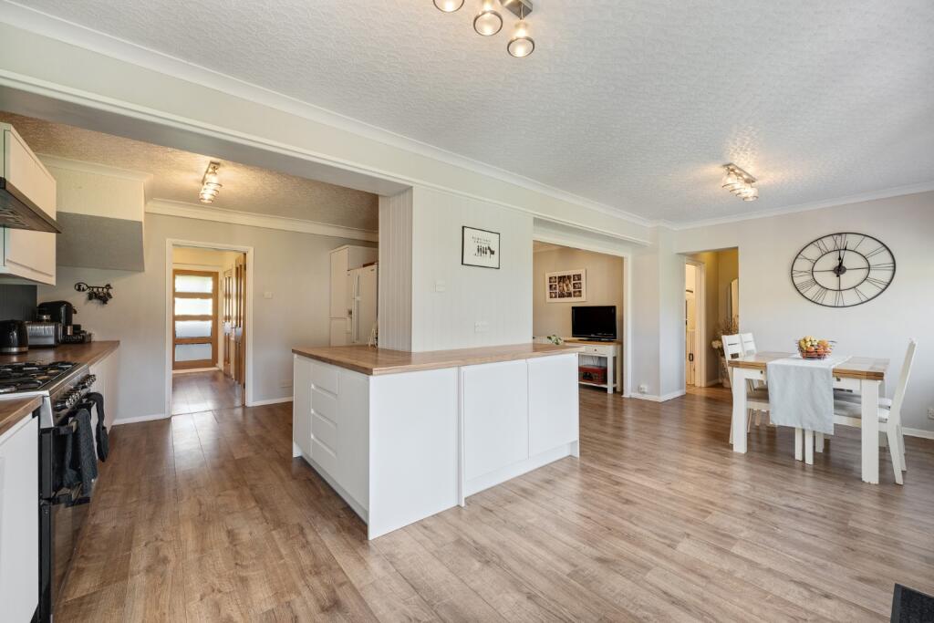 House in Swanley, Crockenhill - View 5