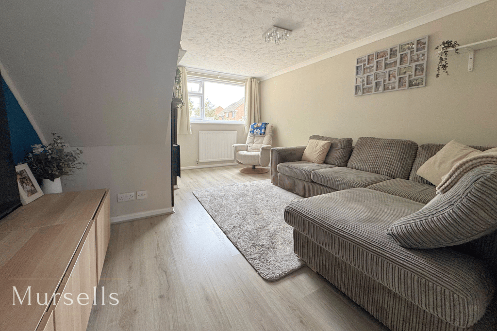 House in Poole, Creekmoor - View 3