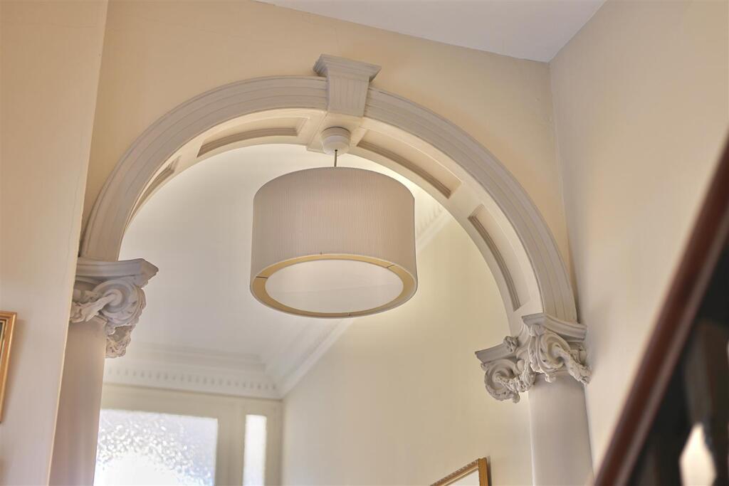 House in Newcastle upon Tyne, South Gosforth - More