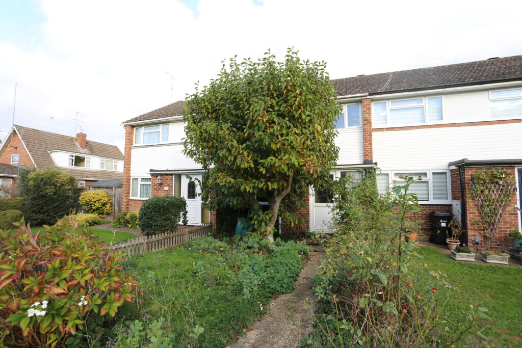 Main image of property: Kingfisher Drive, Woodley, RG5 3LQ