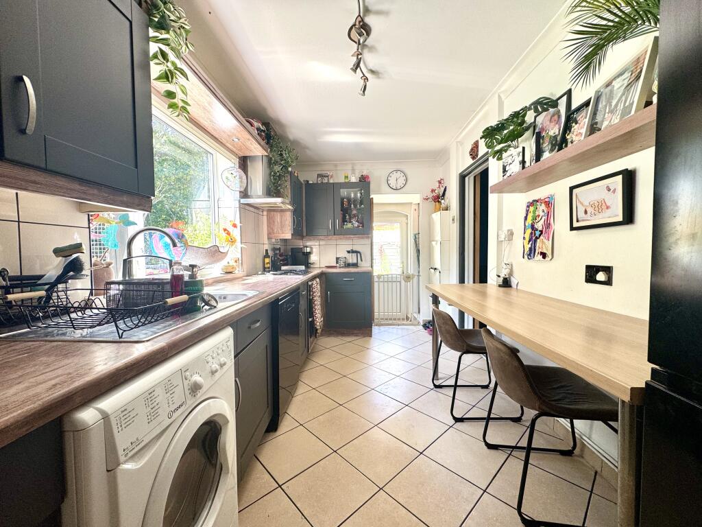 House in Bristol, City of Bristol - More
