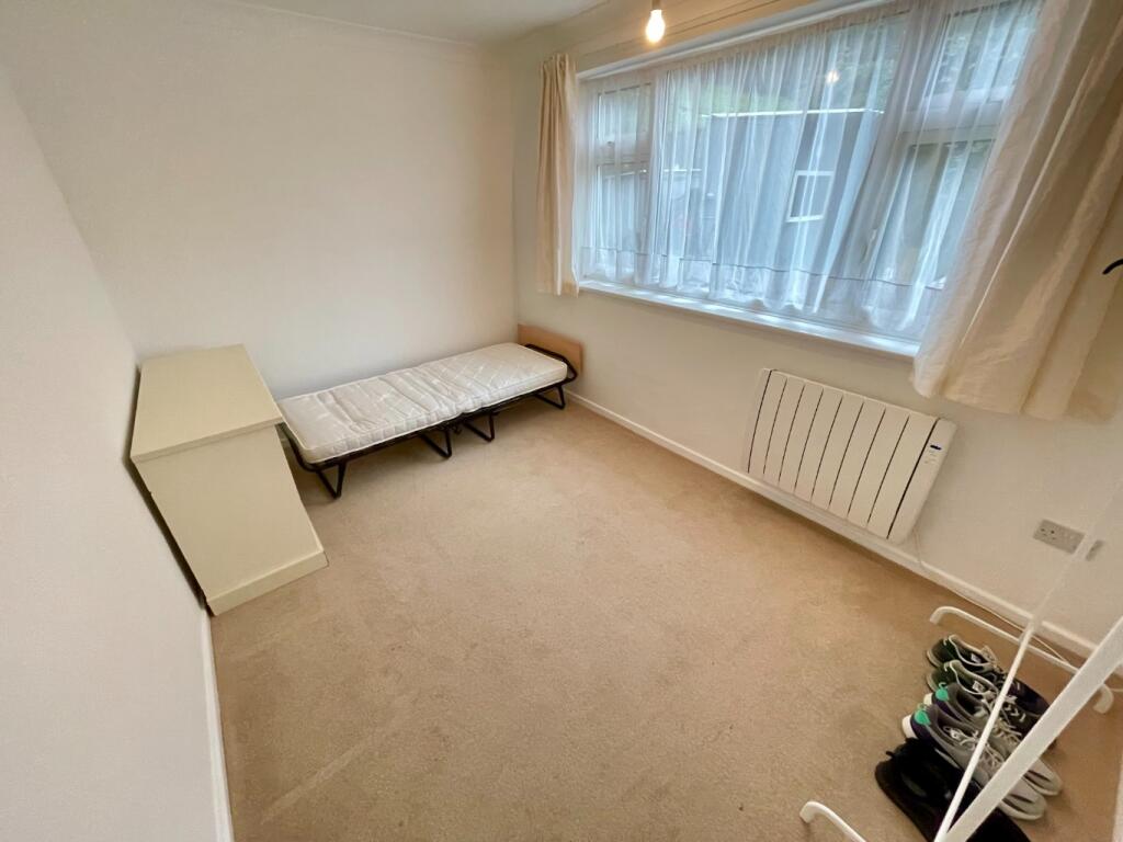 Apartment in Luton - View 5