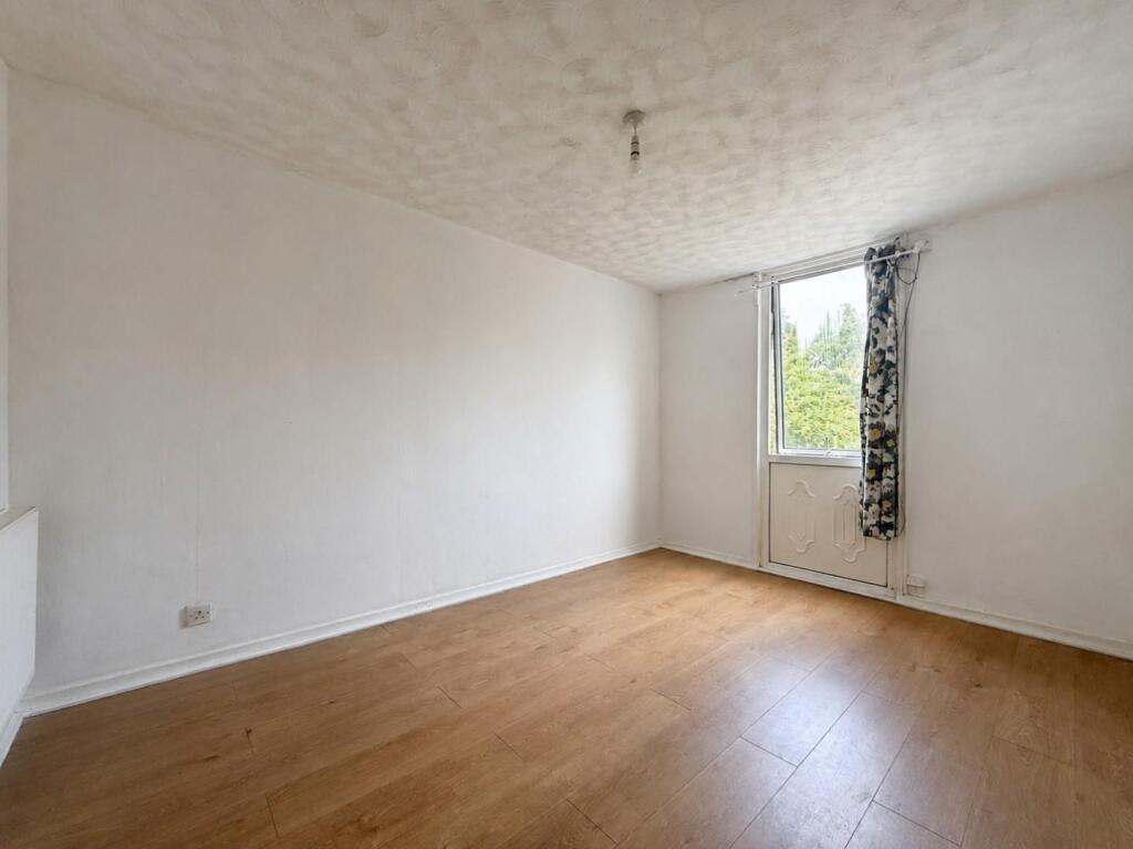 Ringway, Briar Hill, Northampton NN4 - View 5