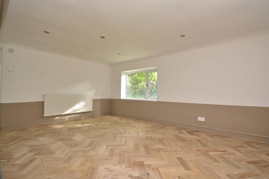 House in Keynsham, Bath and North East Somerset - More