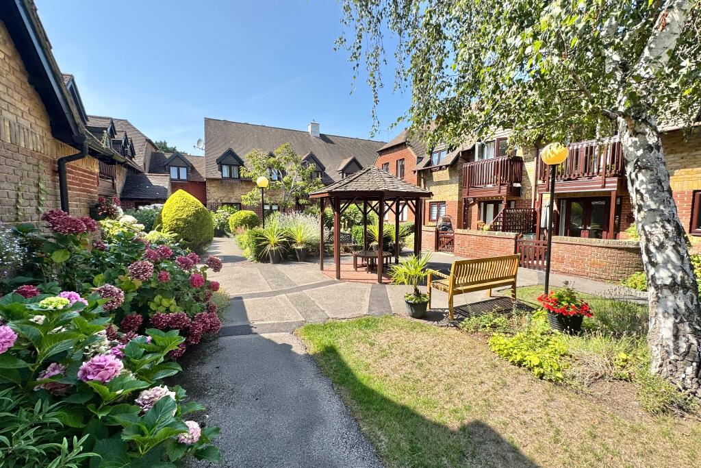 Main image of property: Garden Mews, Warsash