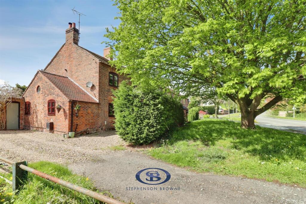 Main image of property: Crewe Road, Sandbach