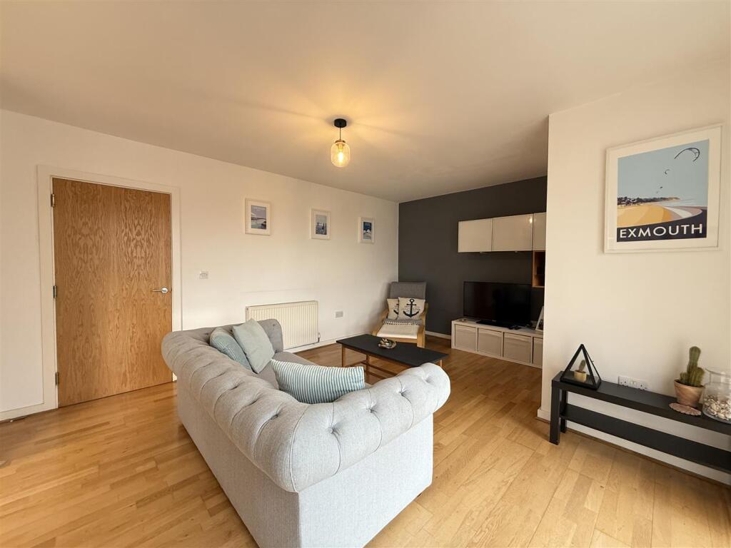 Evolution, Piper Place, Stourbridge photo 3