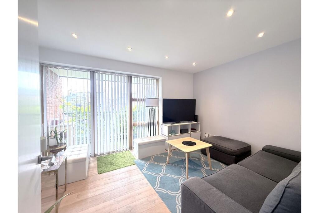 Main image of property: Albion Road, London, N16
