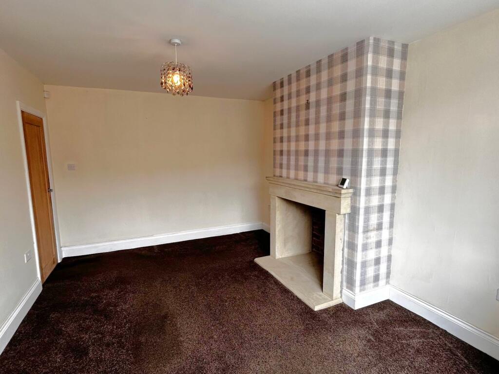 Thurley Road, Bradford, West Yorkshire, BD4 - View 3