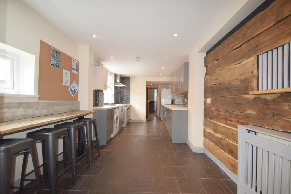 House in Cardiff - View 2