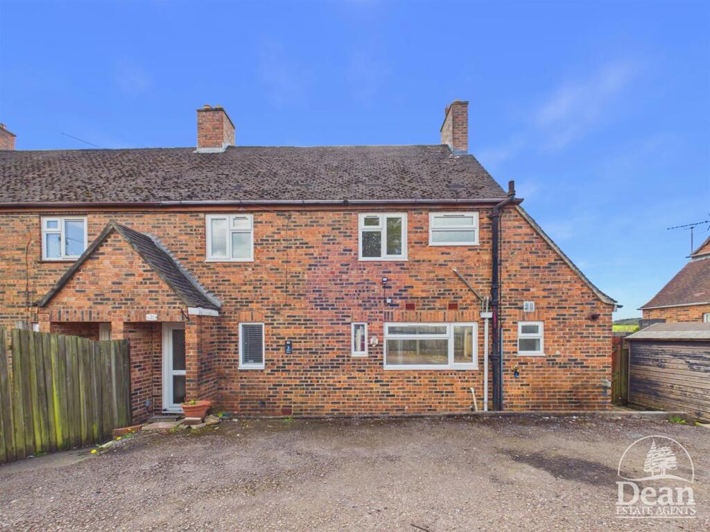 Main image of property: Owen Gardens, Coleford