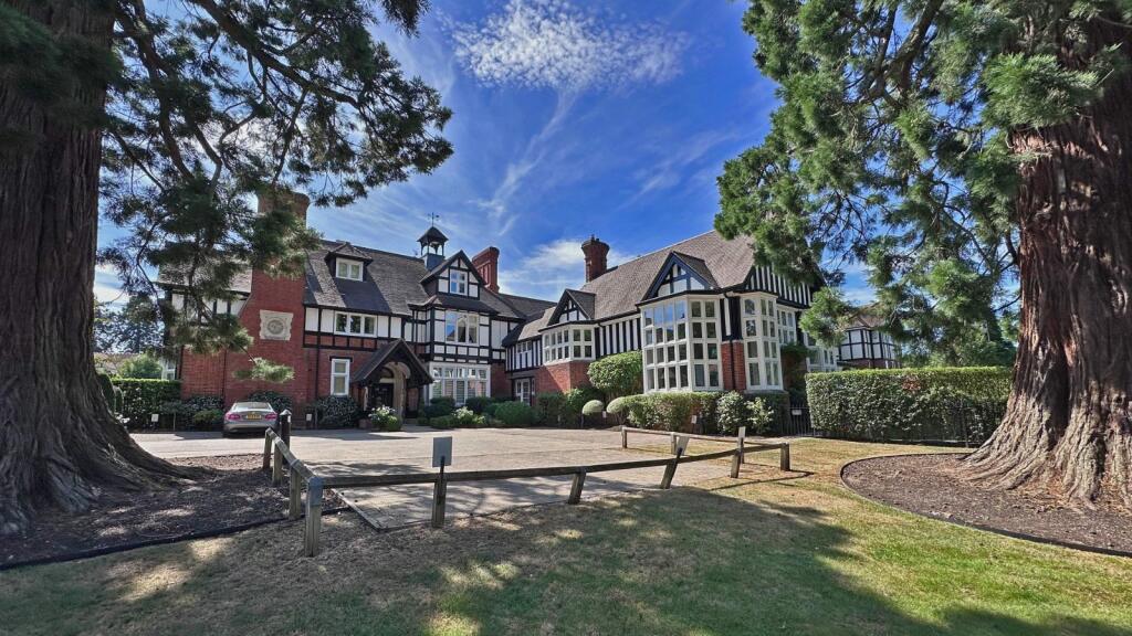 Main image of property: Queen Elizabeth Crescent, Beaconsfield, HP9