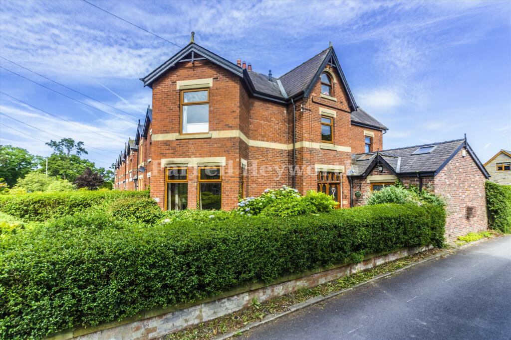 4-bed house on Preston Road, Grimsargh, Preston, £400,000