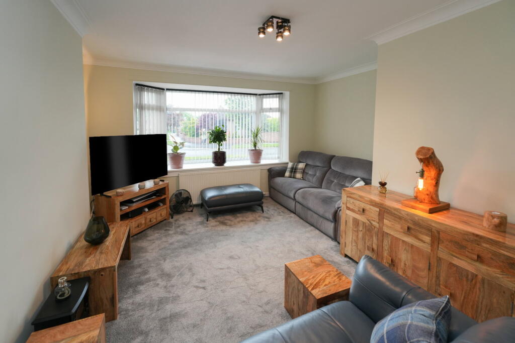 Fairlie Avenue, Kilmarnock, KA1 1UA photo 3