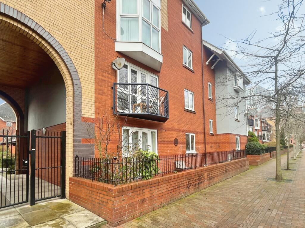 Main image of property: Vancouver Quay, Salford, M50