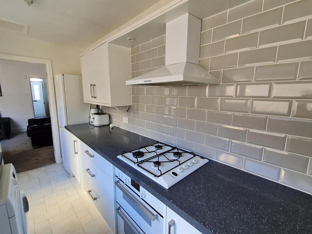 House in Burnley, Rose Grove - View 3