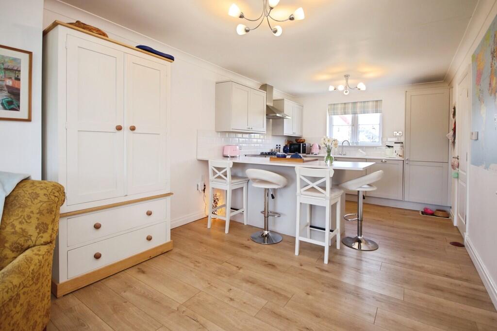 The Moorings, Burton Waters, Lincoln photo 4