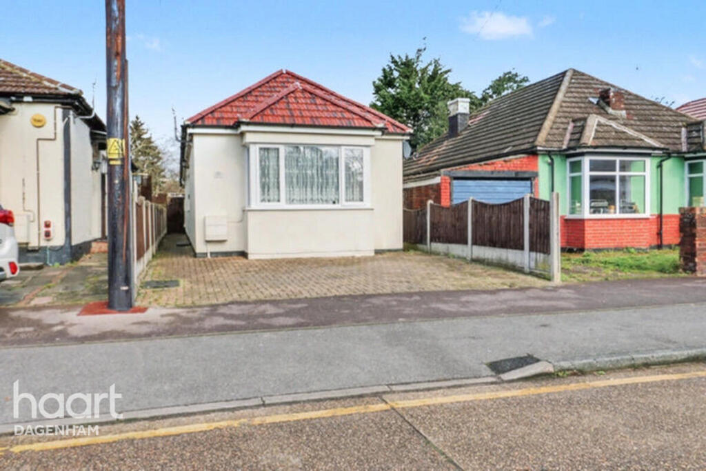 Aldborough Road, Dagenham photo 2