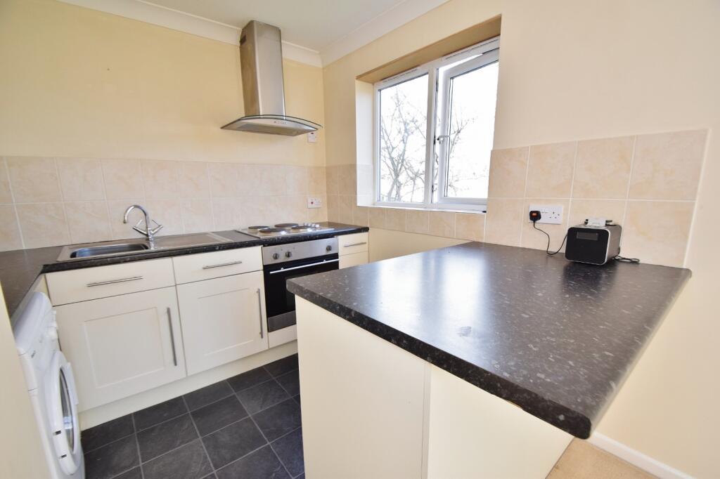 Apartment in Southampton - View 4