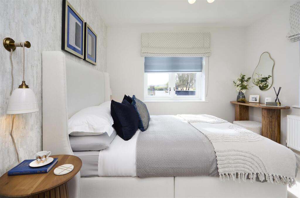House in Chichester, Lavant - More