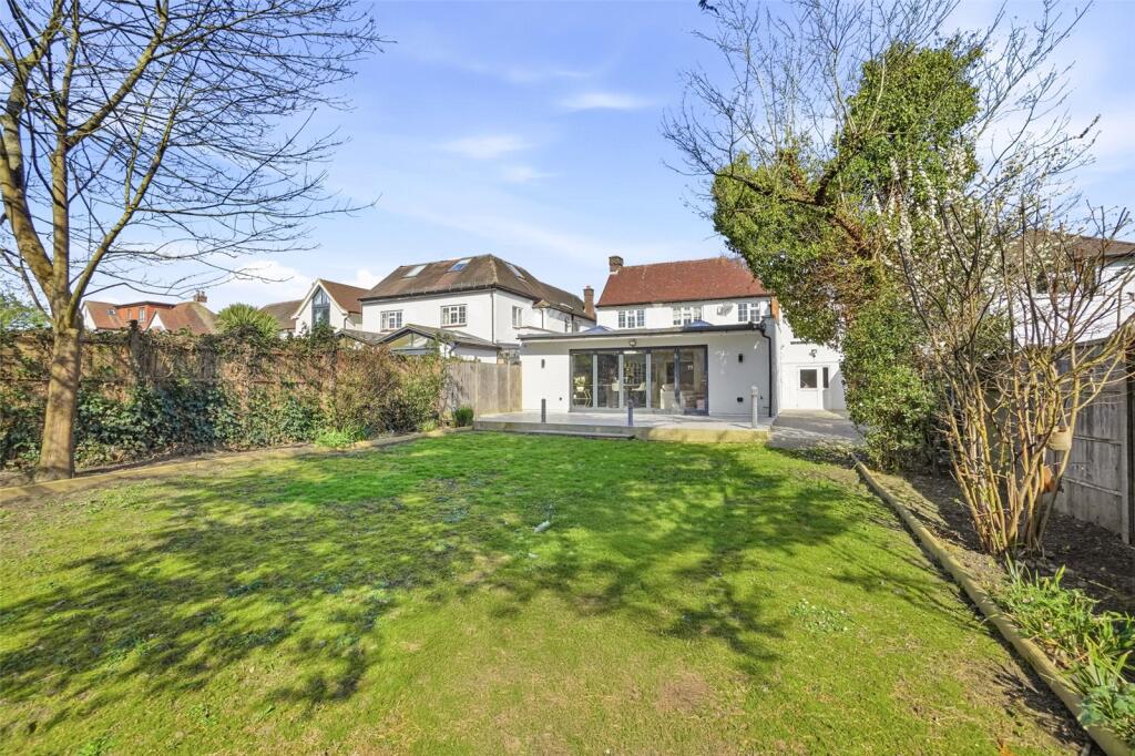 House in Twickenham - View 5