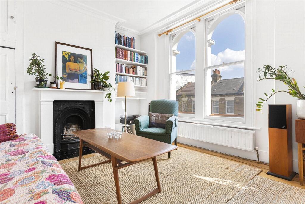 Apartment in London, Lower Clapton, Clapton - More