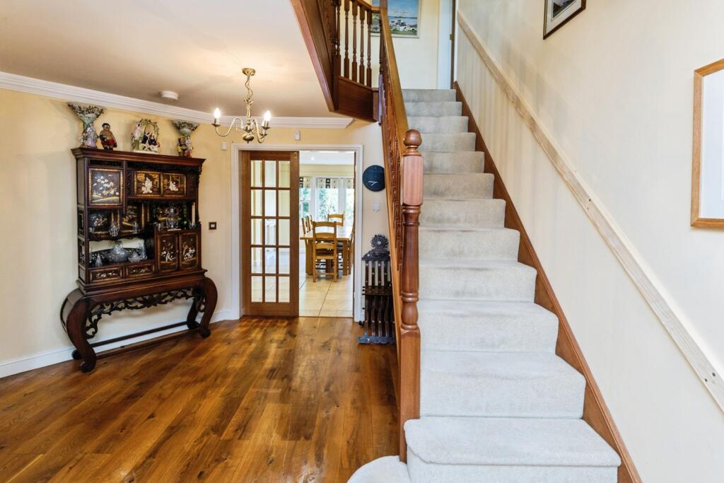 House in Llandudno, Gresford - View 3