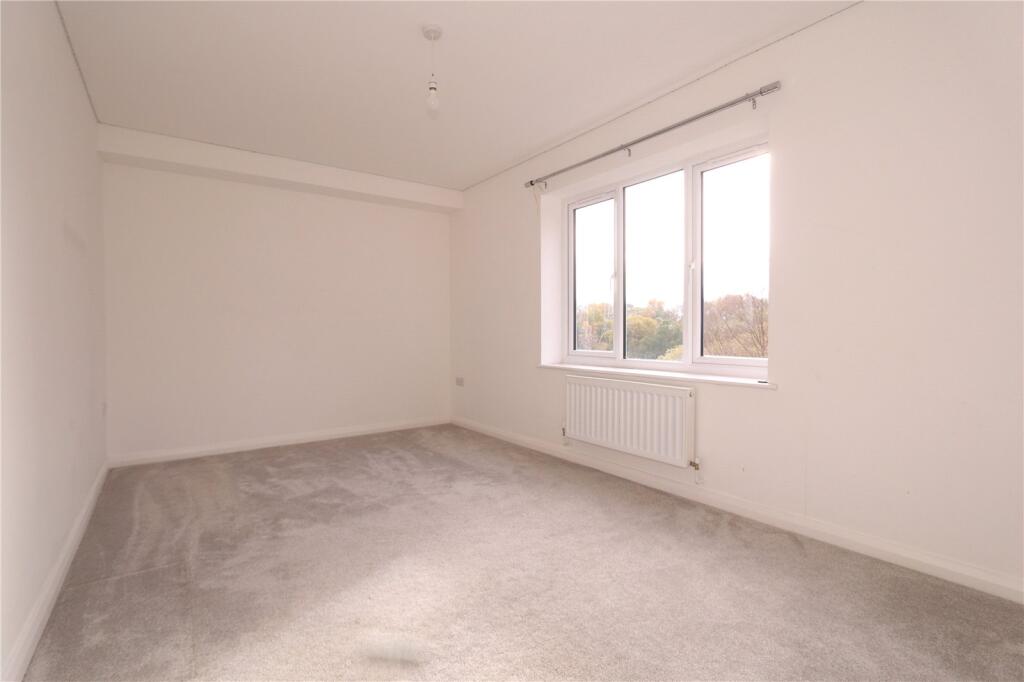 House in Tameside, Greater Manchester - More