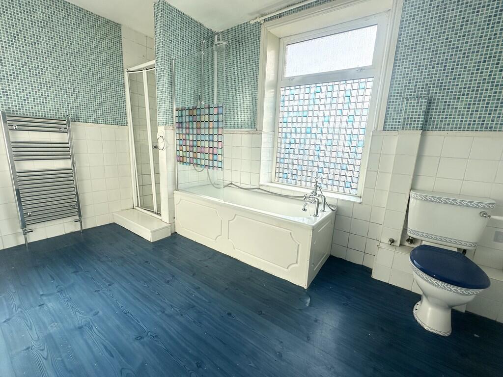 House in Leeds, Otley - View 5