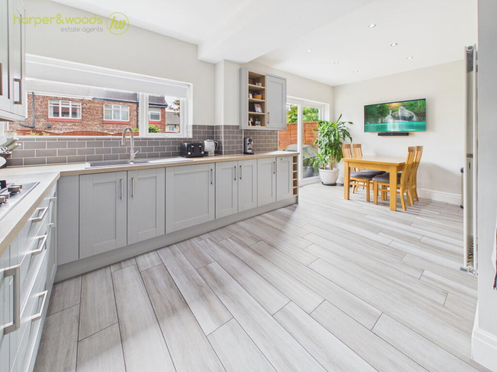 House in Wirral, Liverpool City Region - View 2