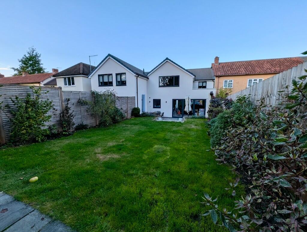 Main image of property: Berkhamsted, Hertfordshire, HP4