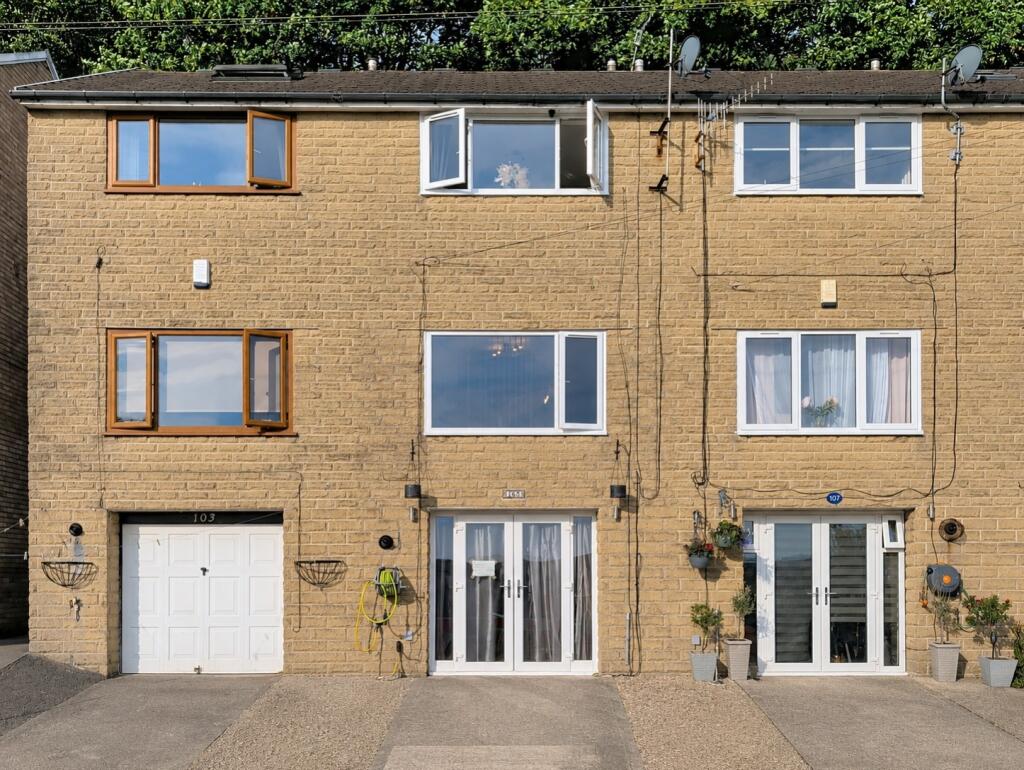 Main image of property: Keswick Close, Siddal, Halifax, West Yorkshire, HX3