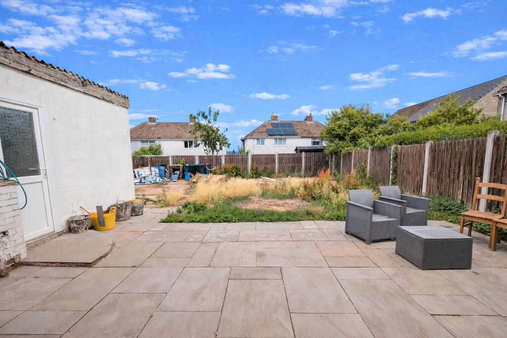 Bay Tree Avenue, Flanderwell photo 2