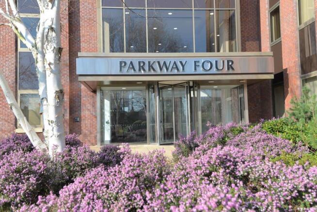 Parkway 4 Canopy