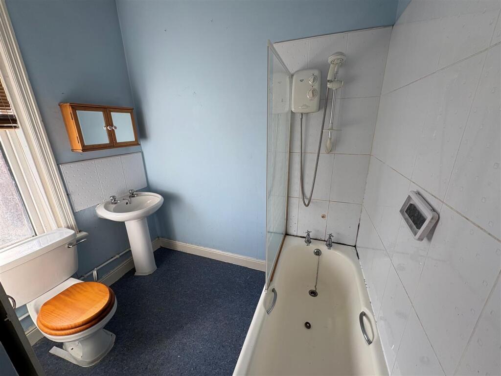 Additional image 7 of Caroline Street, Cleckheaton