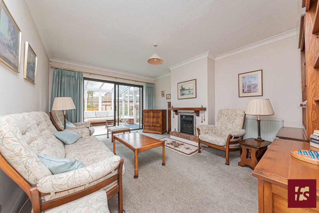 Goldsmith Way, Crowthorne, RG45 7QP photo 3